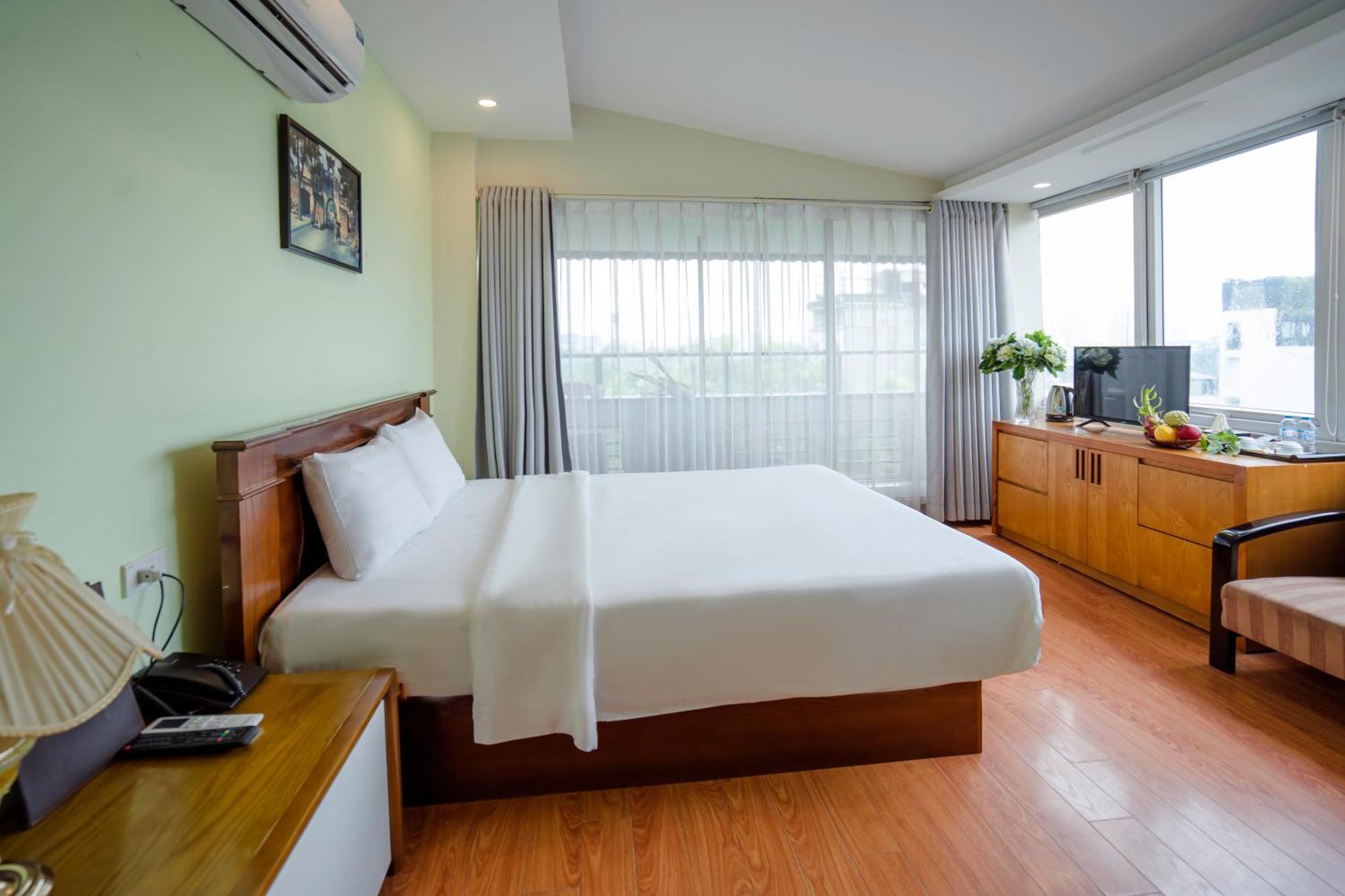Hanoi Lake View Hotel & Spa Buitenkant foto