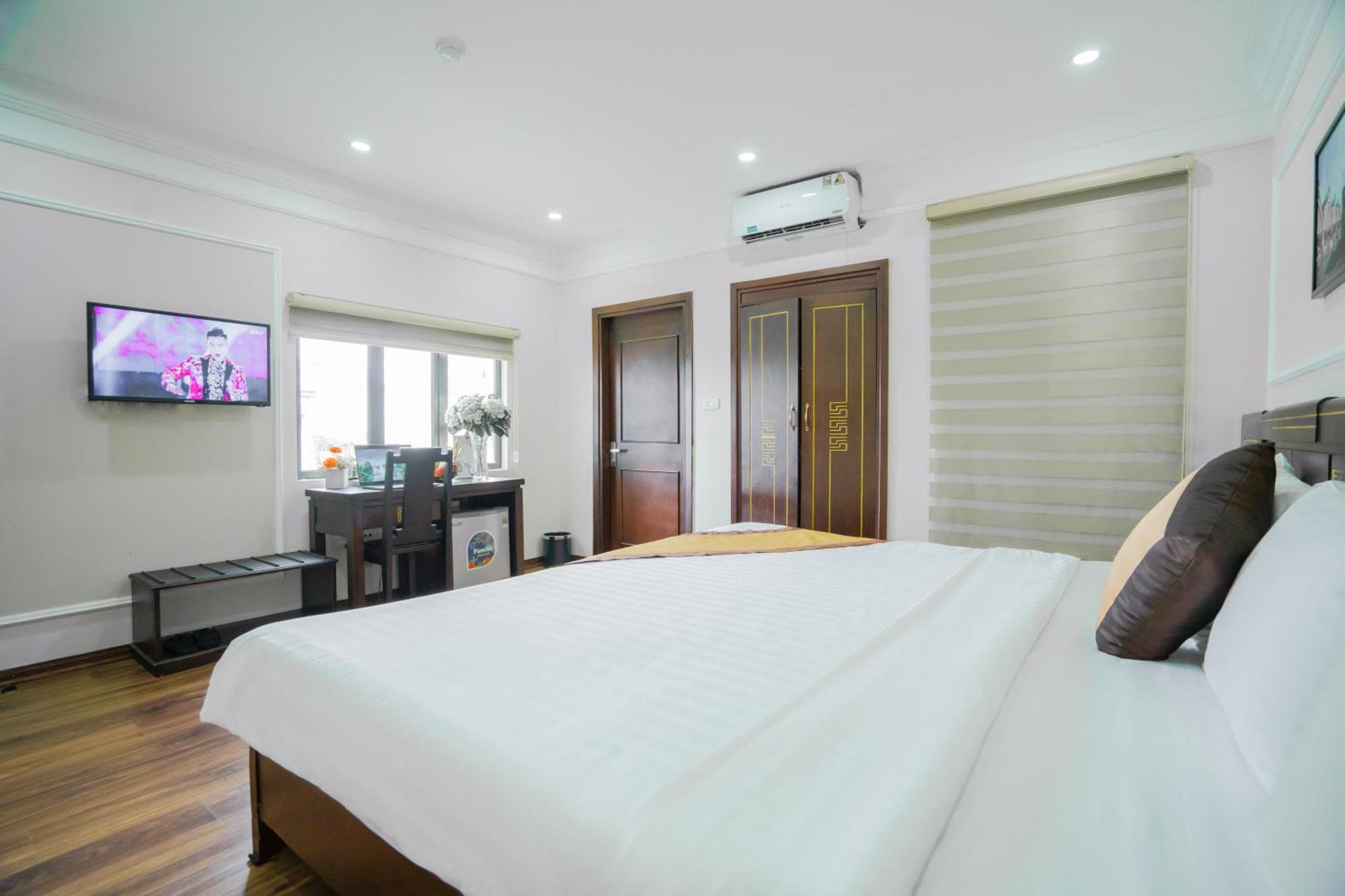 Hanoi Lake View Hotel & Spa Buitenkant foto