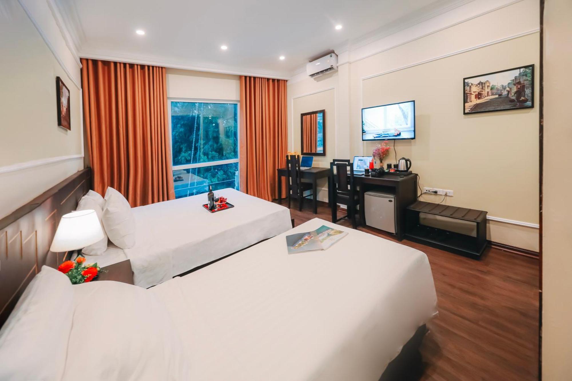 Hanoi Lake View Hotel & Spa Buitenkant foto
